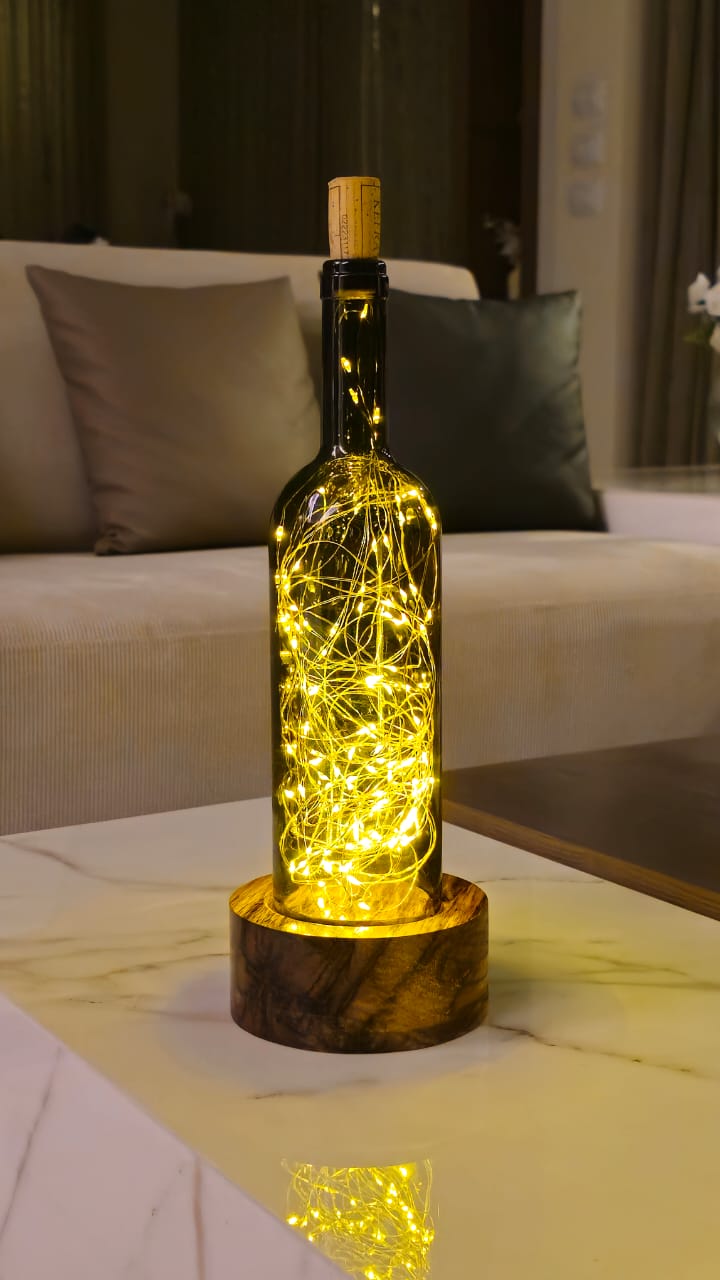 Red Wine Lamp - Brown/Green