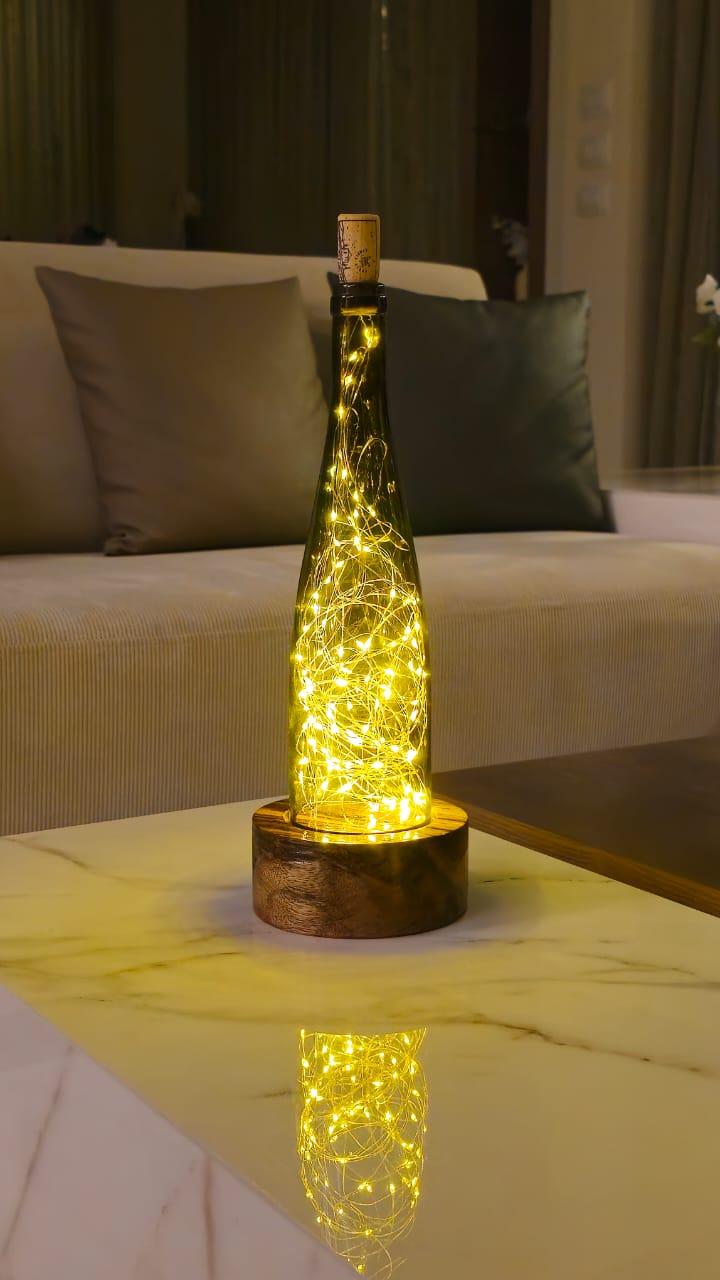 White Wine Lamp - Brown/Green