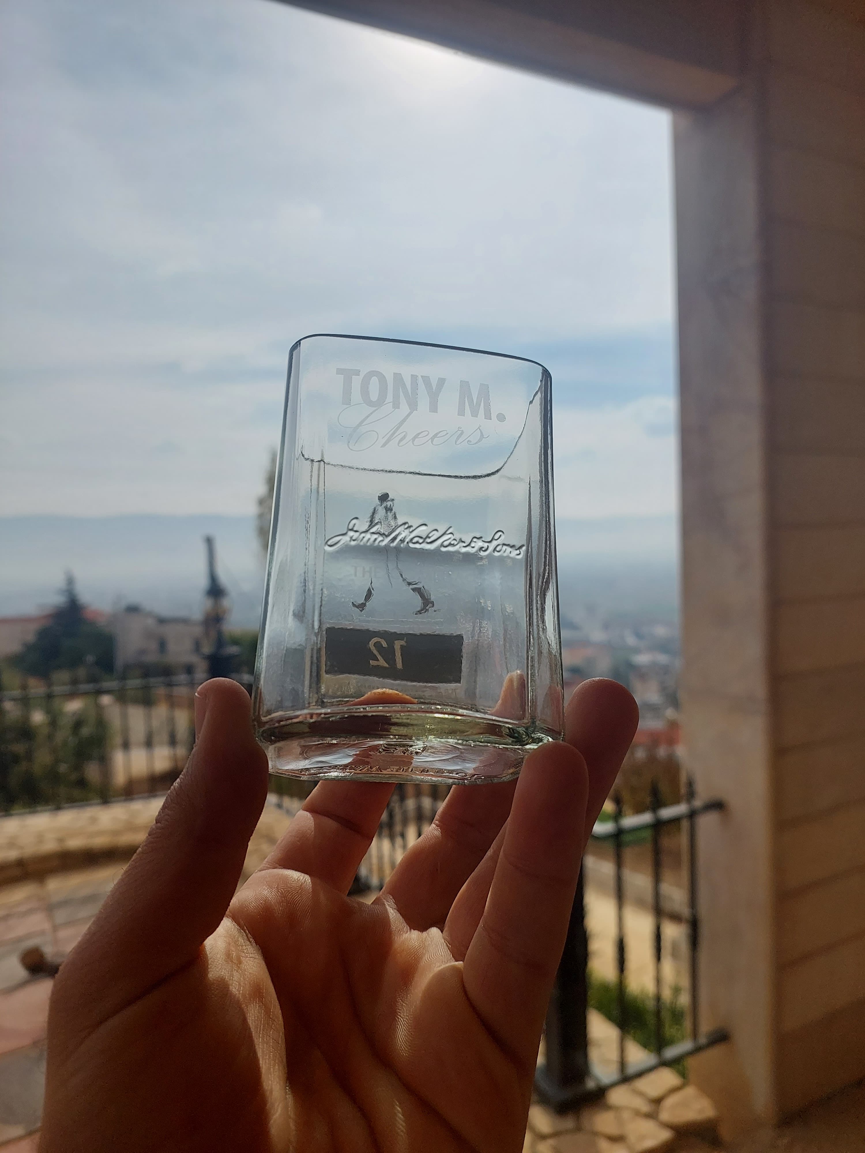 Johnnie Walker Mixed Glasses (1 Red + 1 Black)