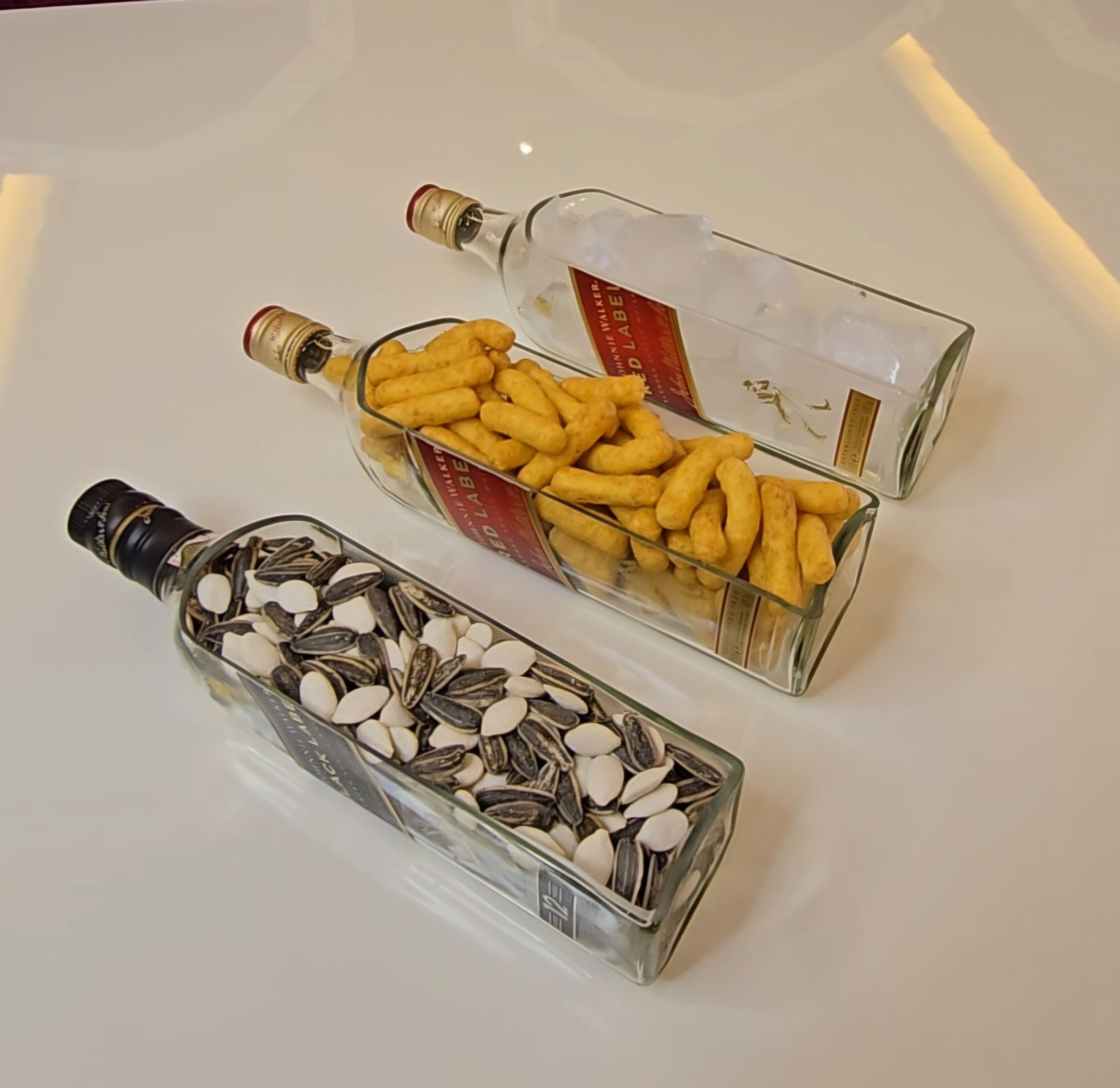 Johnnie Walker Red Label Container