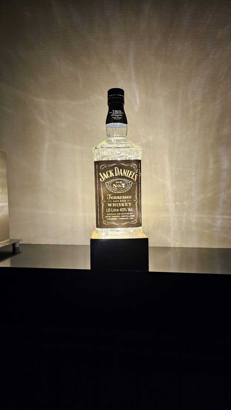 Jack daniel's bottle lamp - Image 2